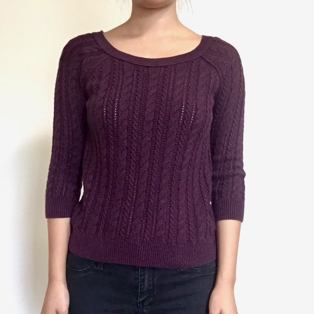 American Eagle sweater